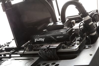 Kingston RAM FURY Beast - 64 GB (2 x 32 GB Kit) - Low Profile - DDR4 3200 DIMM CL16_13