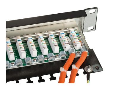 LINDY Patch Panel 25990 - 1U - 19"_2