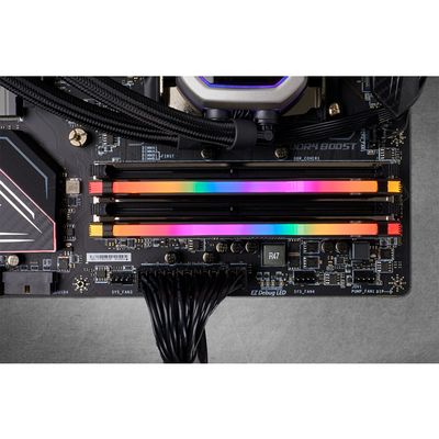 CORSAIR RAM Vengeance RGB PRO - 16 GB (2 x 8 GB Kit) - DDR4 3000 DIMM CL15_5