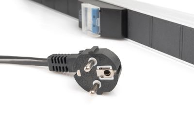 DIGITUS power strip A-19-STRIP42-1 - 18 Ports_3