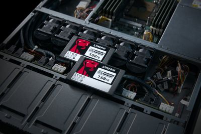 Kingston SSD DC600M - 7.68 TB - 2.5" - SATA 6Gb/s_5