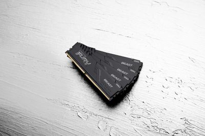 Kingston RAM FURY Beast - 32 GB (2 x 16 GB Kit) - Low Profile - DDR4 3600 DIMM CL18_6